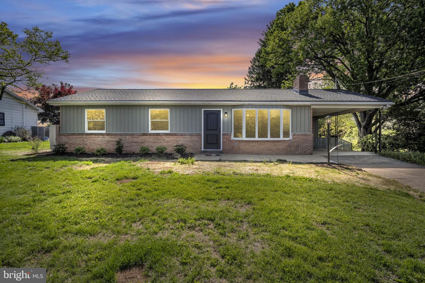 15 Circle Drive photo 1