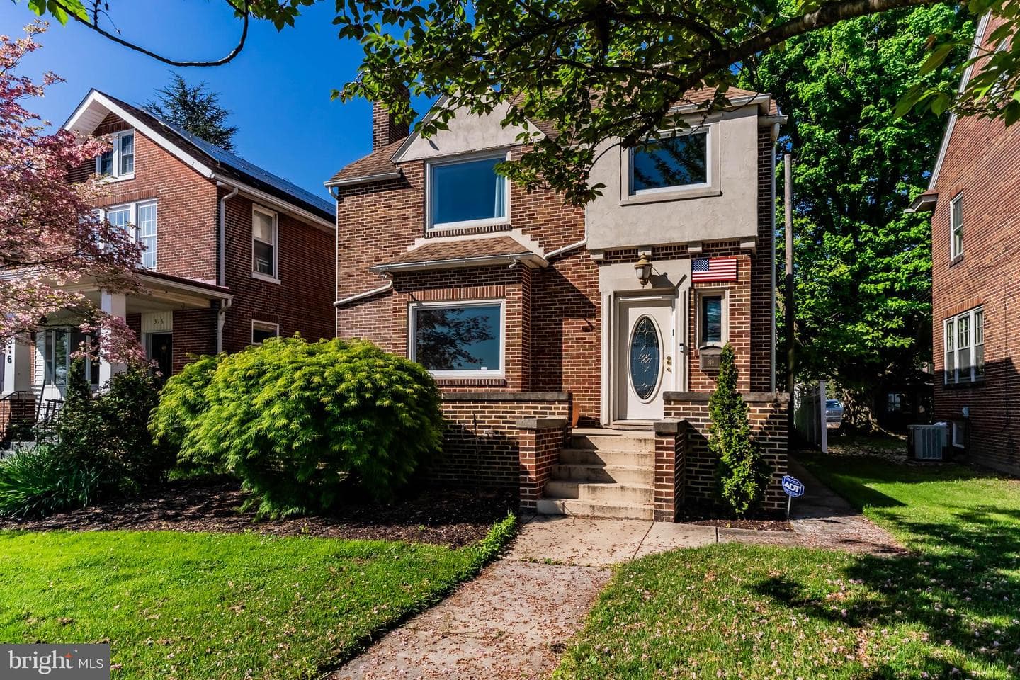 318 N Front Street photo 12
