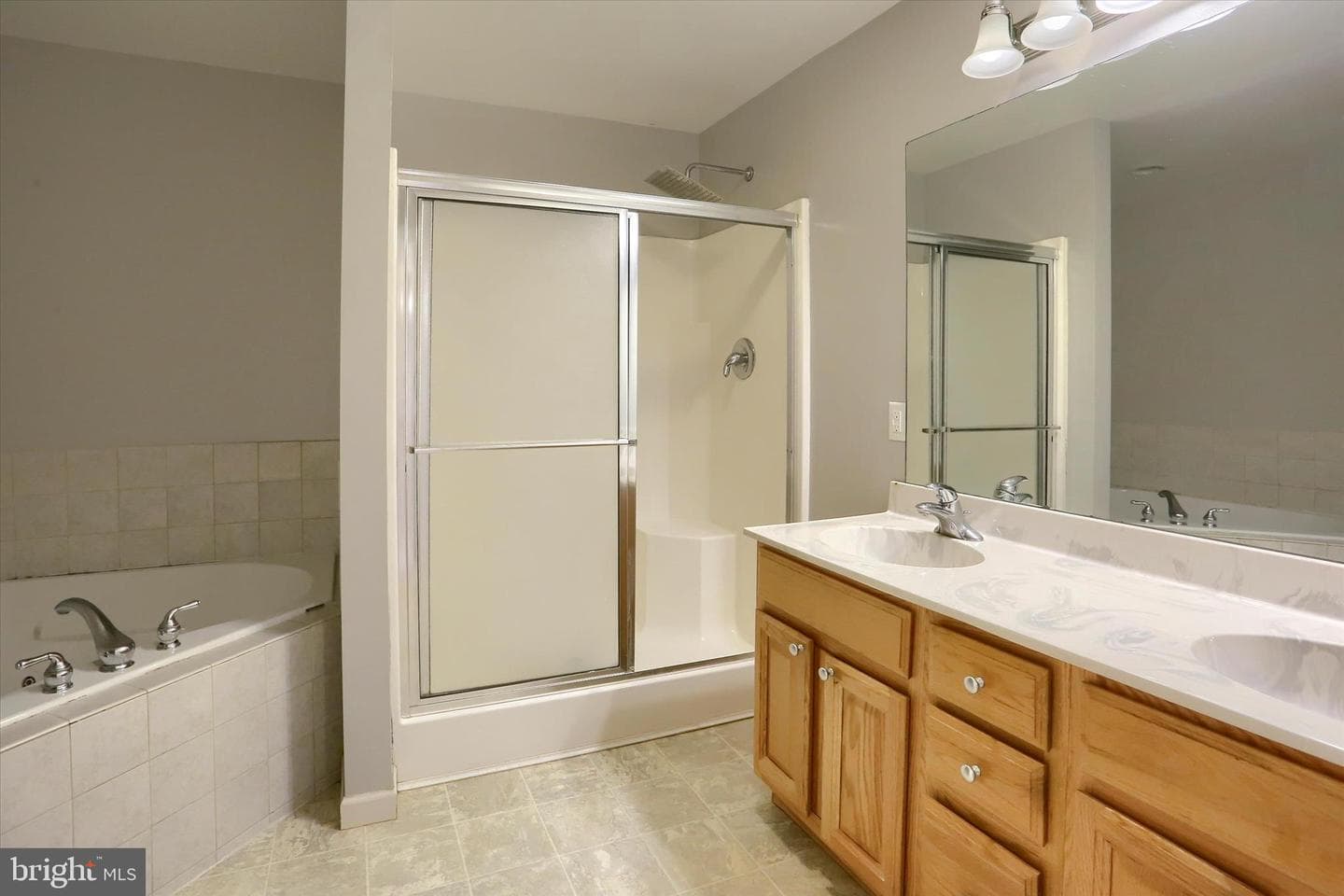 1147 Cross Creek Drive photo 19