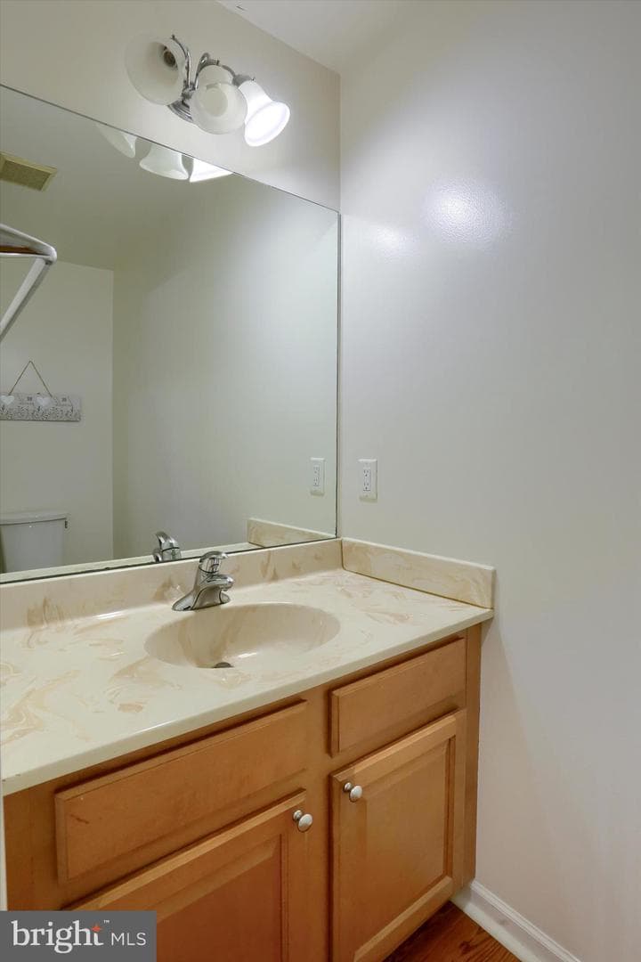 1147 Cross Creek Drive photo 9
