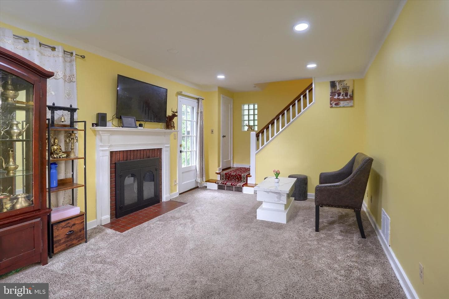 1604 Kent Road photo 4
