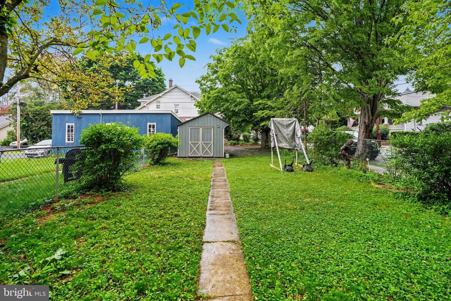 236 S West Street photo 37