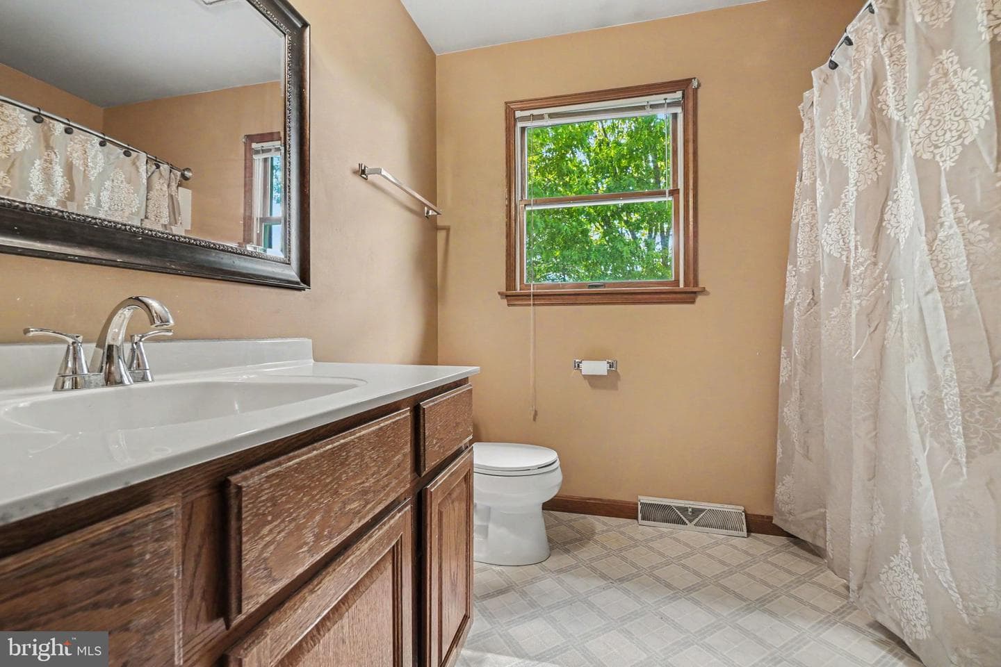 1204 E Powderhorn Road photo 7
