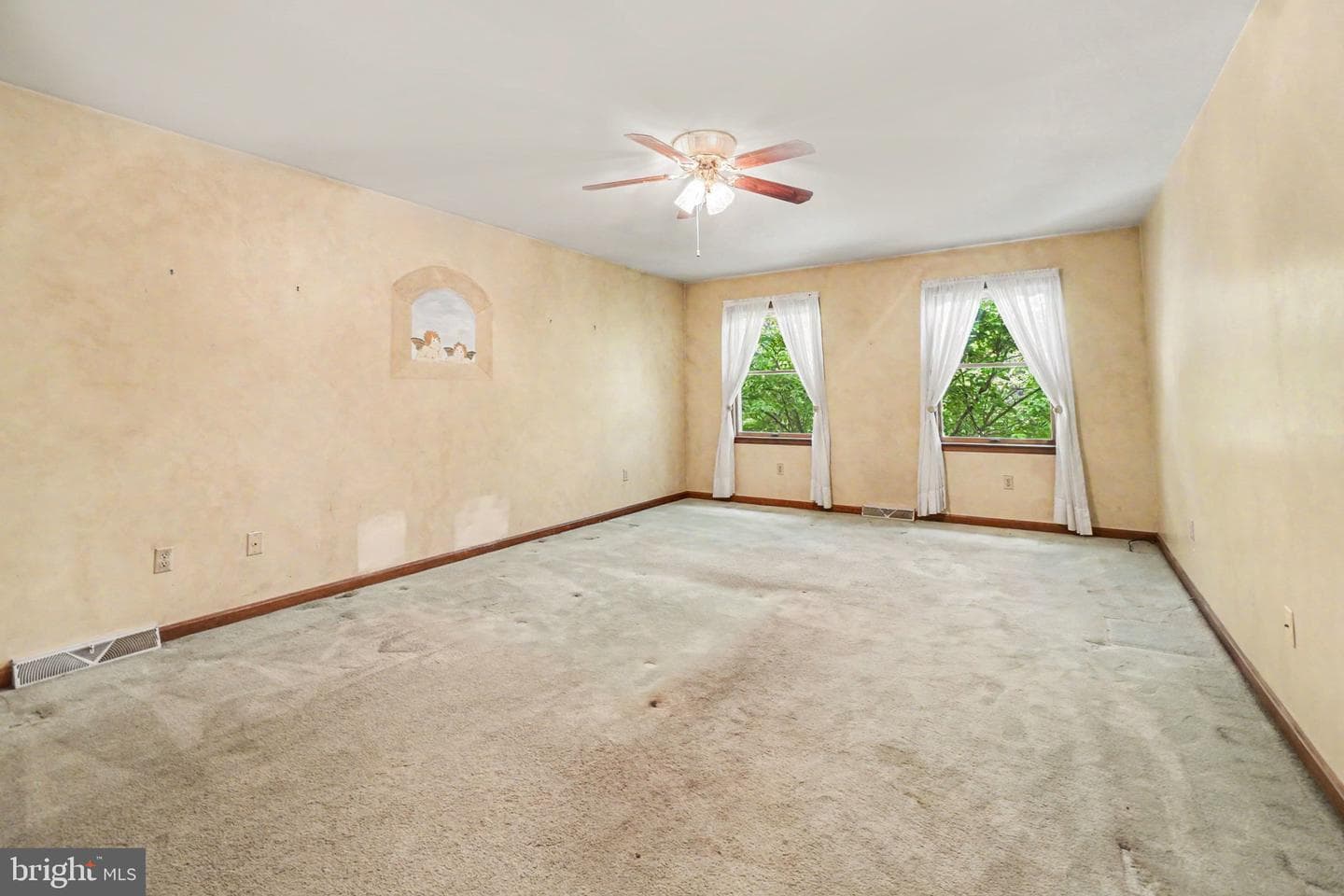 1204 E Powderhorn Road photo 8