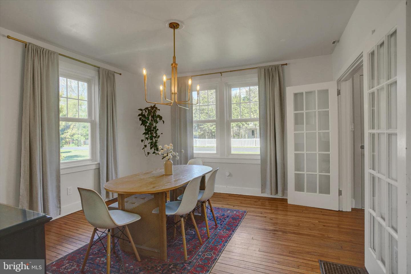 225 Pine Road photo 10