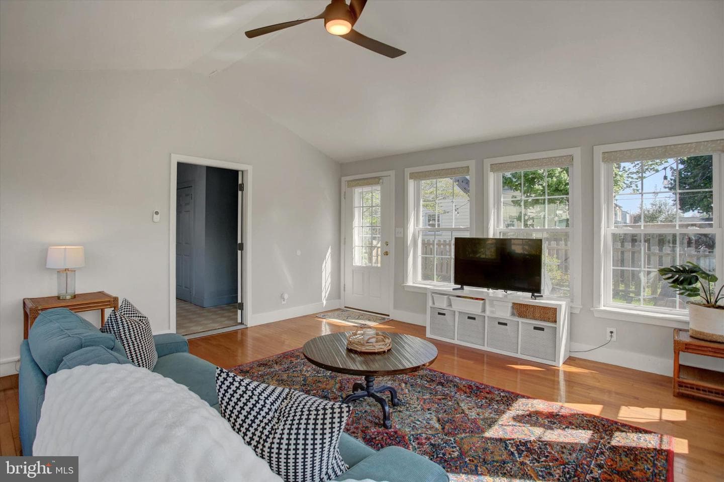 225 Pine Road photo 22