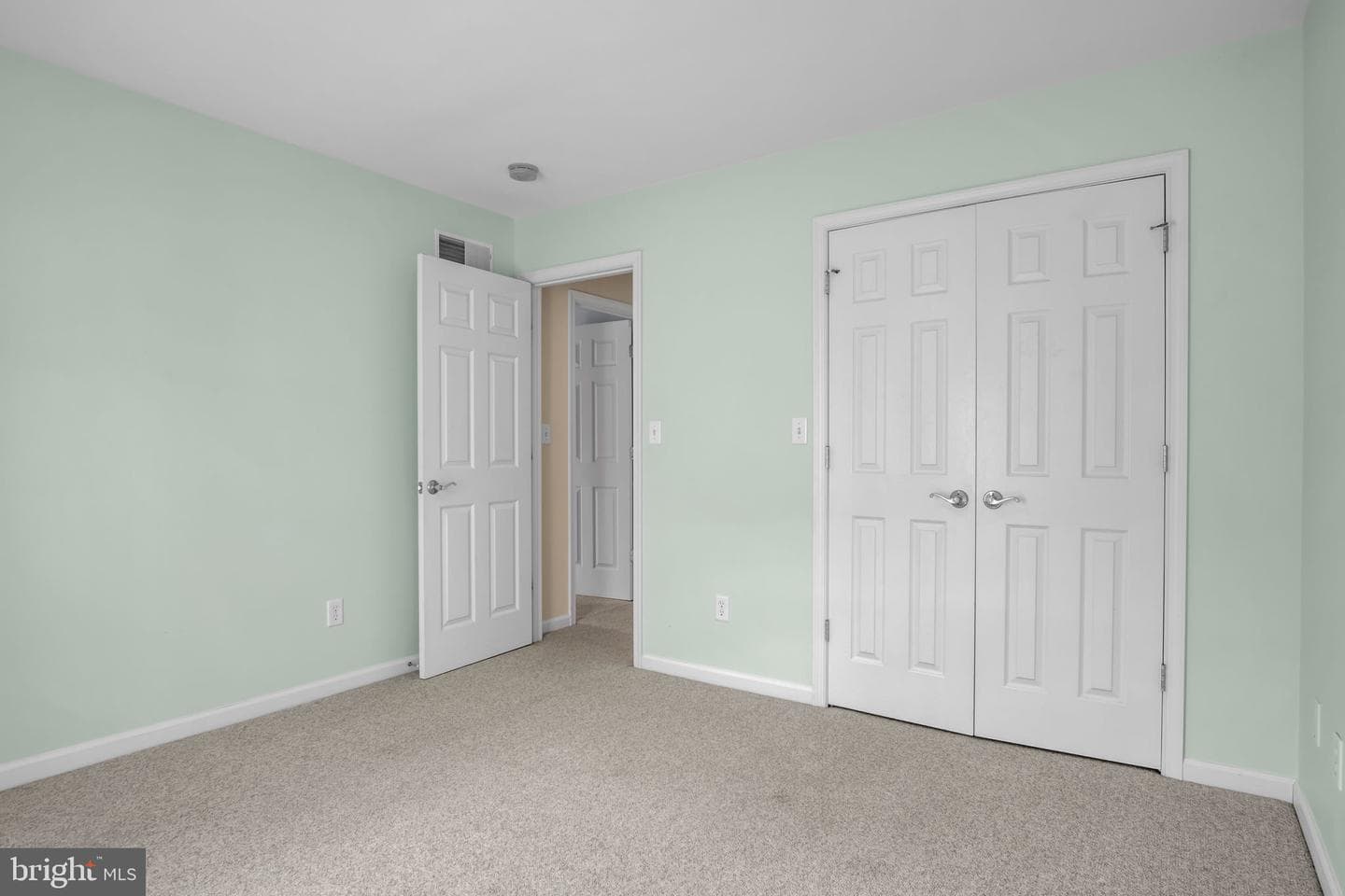 206 Brighton Drive photo 18