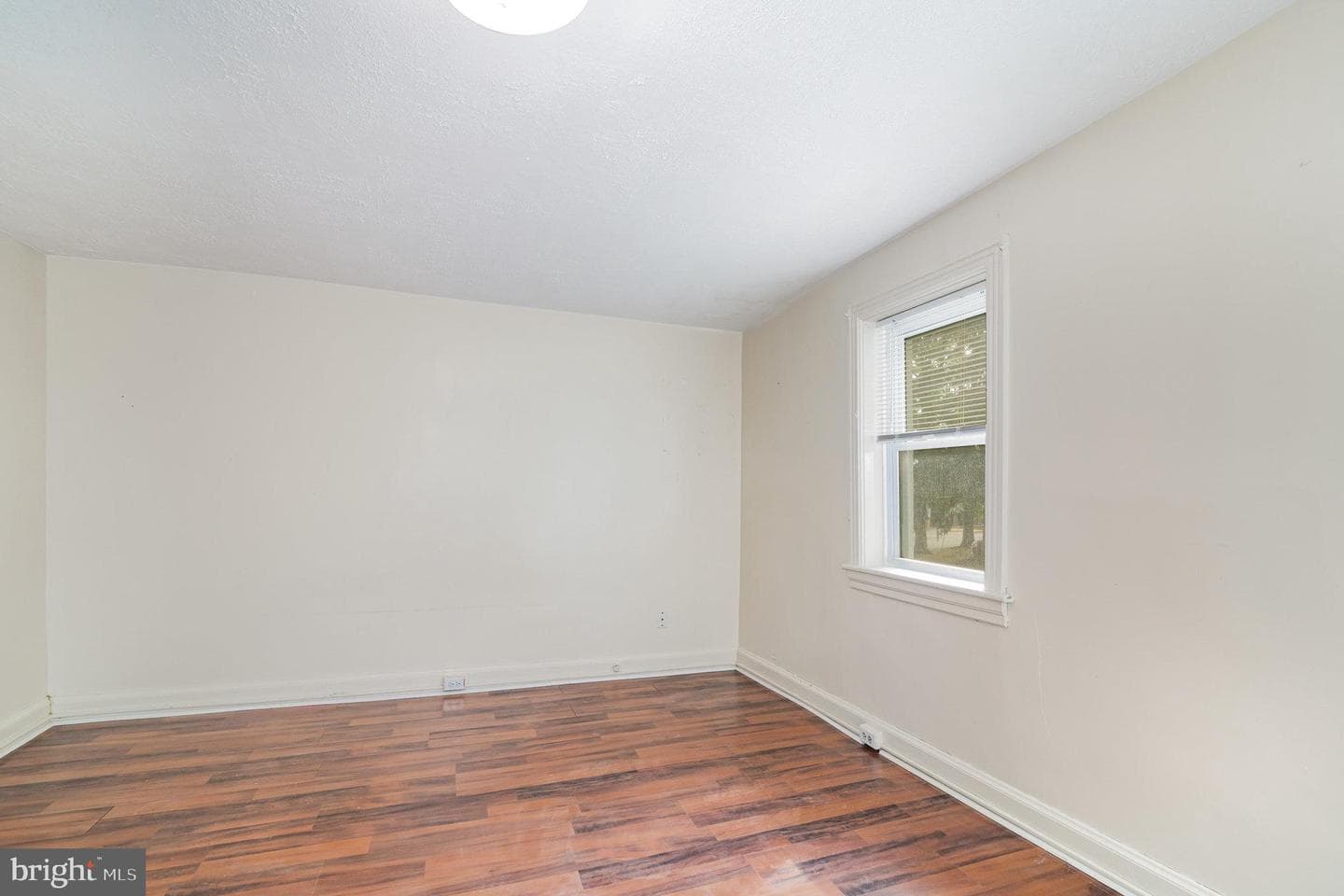 3311 Chestnut Street photo 10