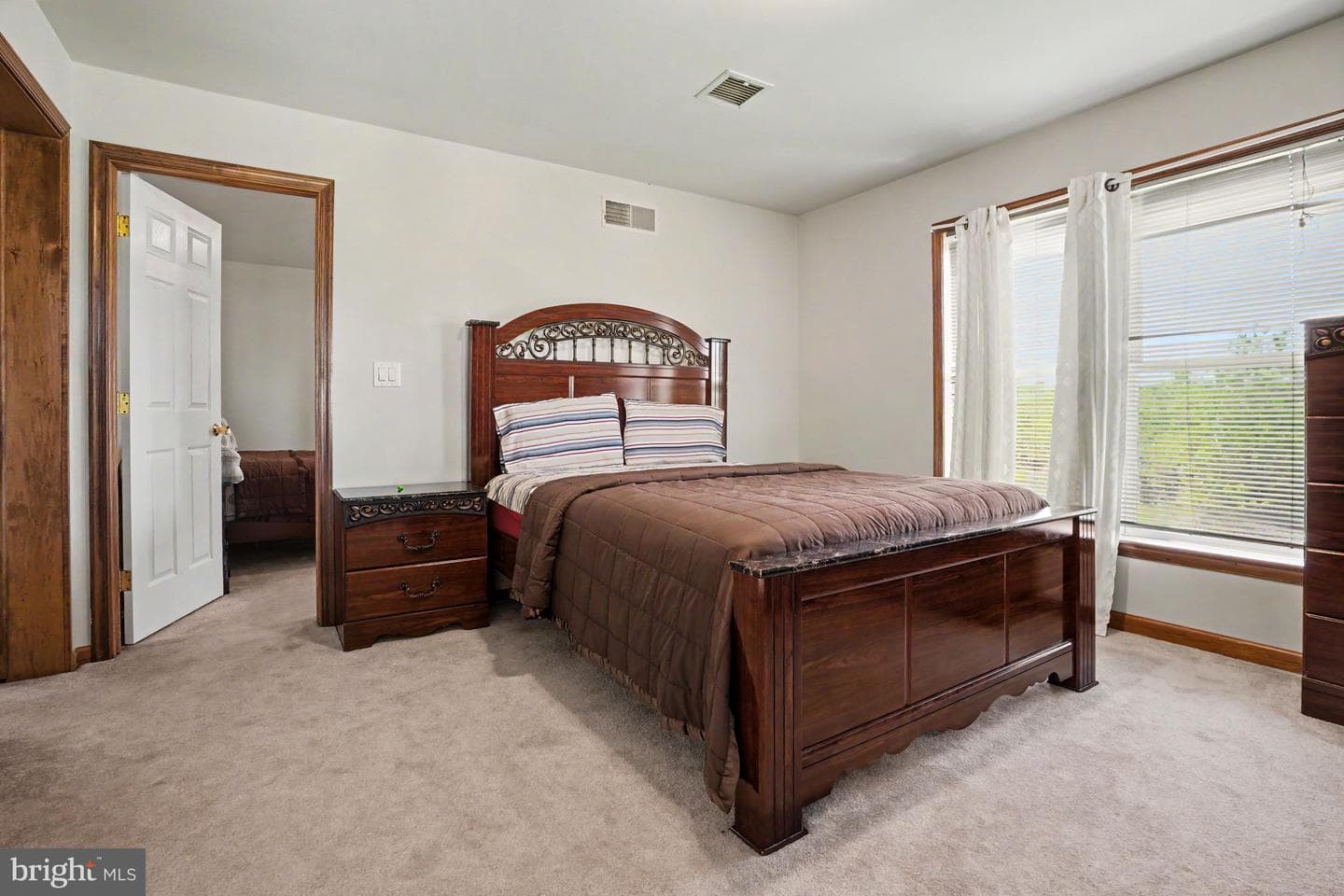372 Kerrsville Road photo 14