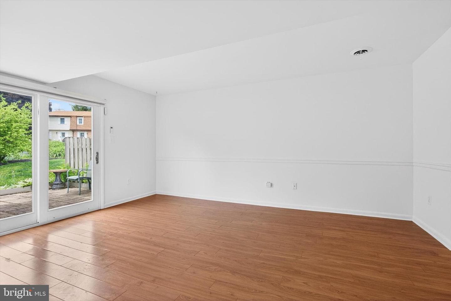 68 Drexel Place photo 14