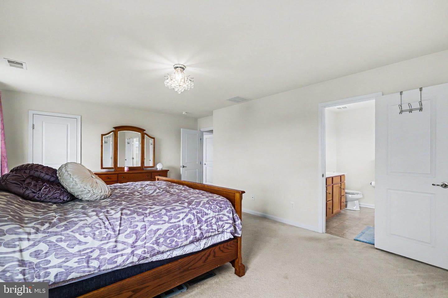 244 Forgedale Drive photo 13
