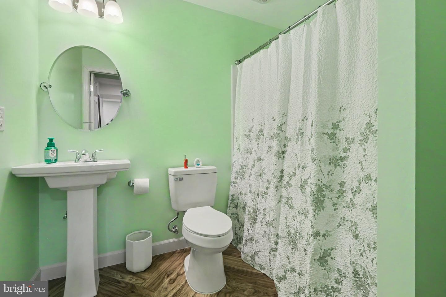 244 Forgedale Drive photo 31