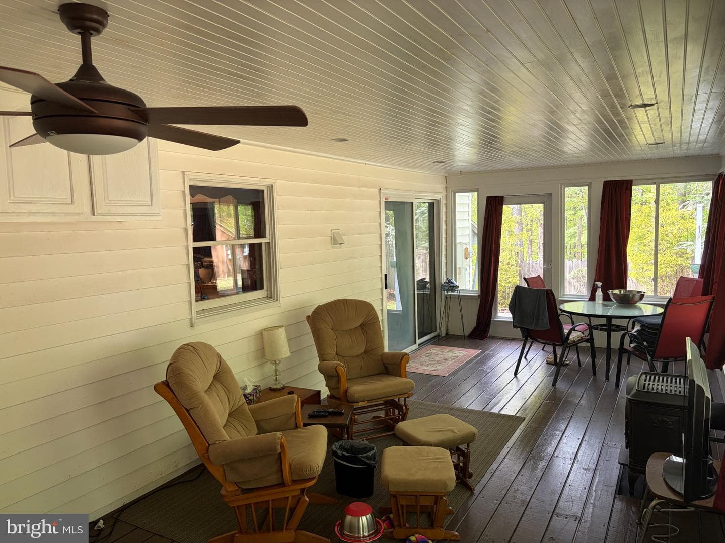 1231 Lindy Terrace photo 18