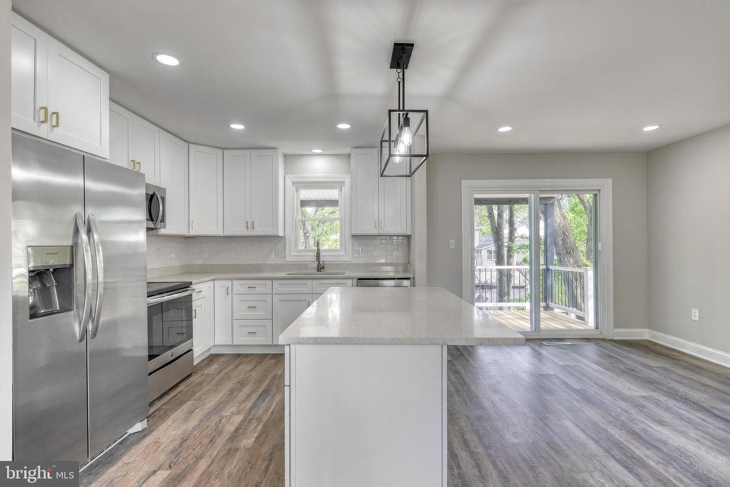 421 Fairway Drive photo 19