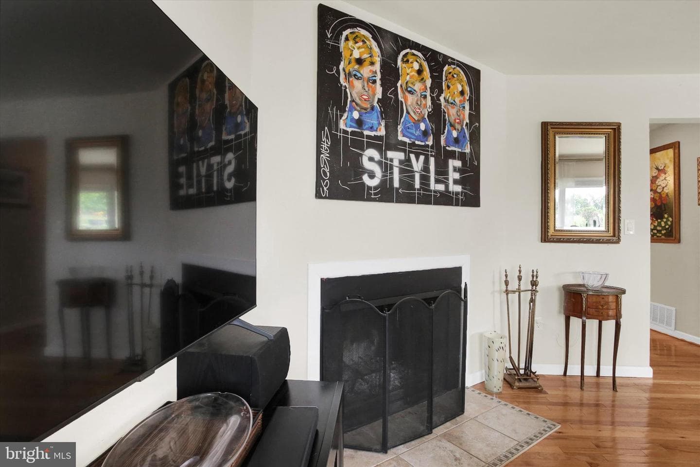 8 Campbell Pl photo 17