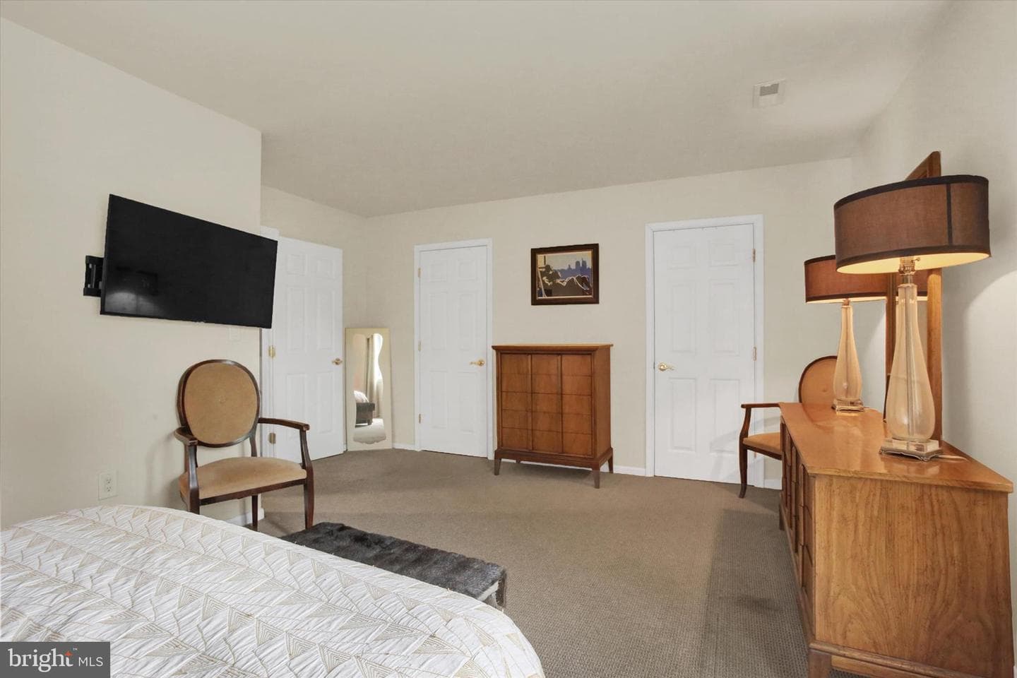 8 Campbell Pl photo 20