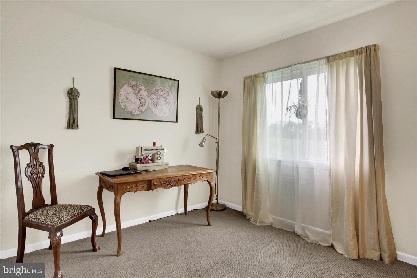 8 Campbell Pl photo 26