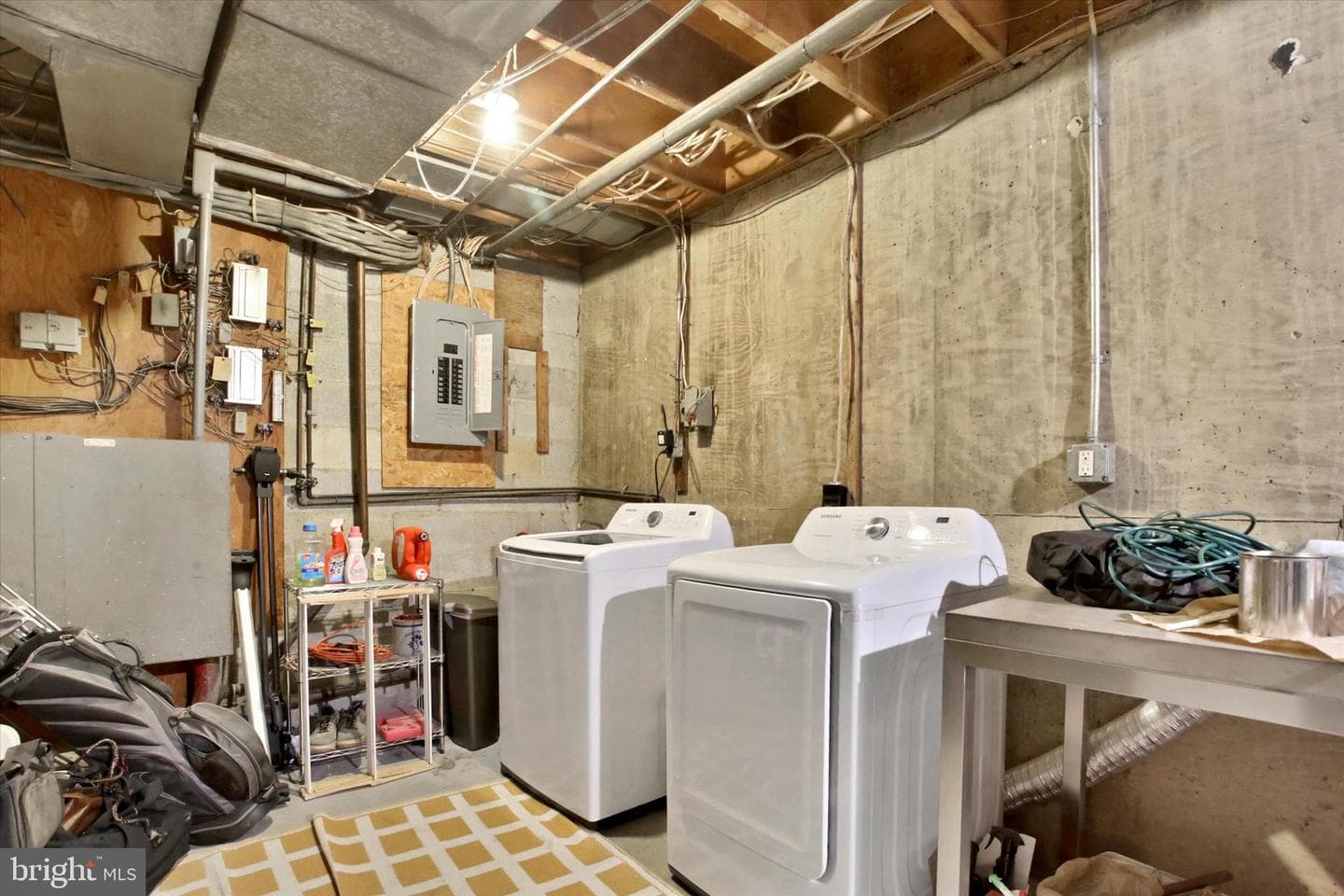 8 Campbell Pl photo 34