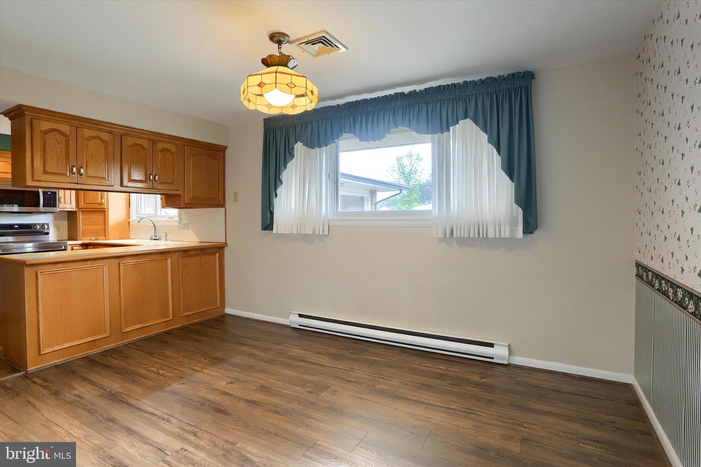 1003 Charles Street photo 7