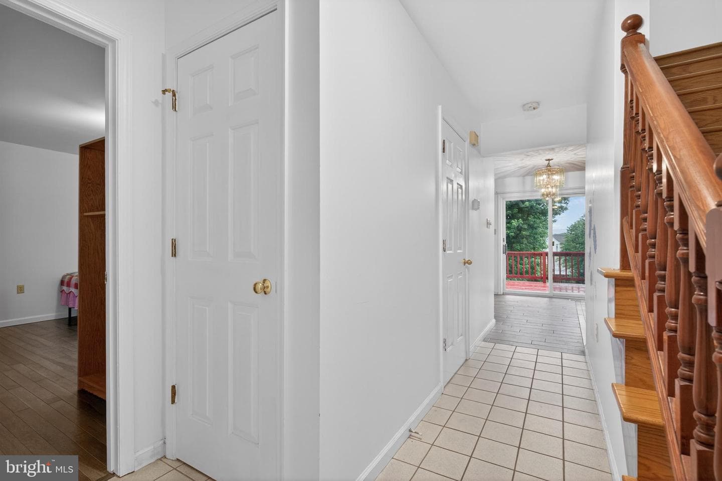 2 Windsor Way photo 6
