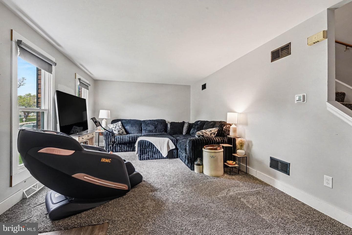 1011 Northfield Drive photo 4