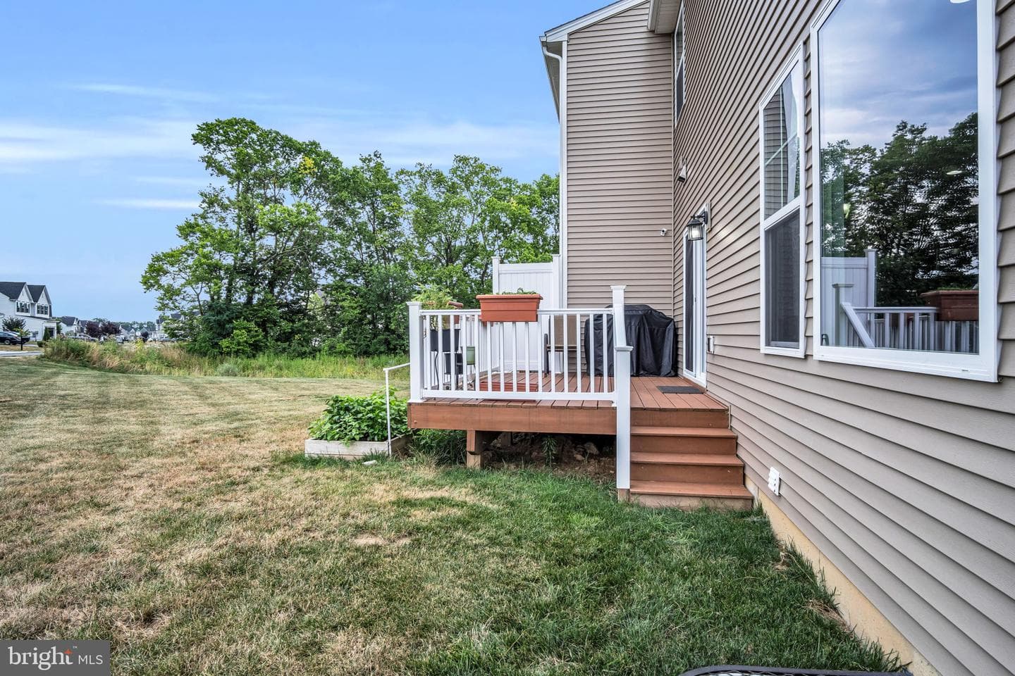 65 Simon Court photo 35