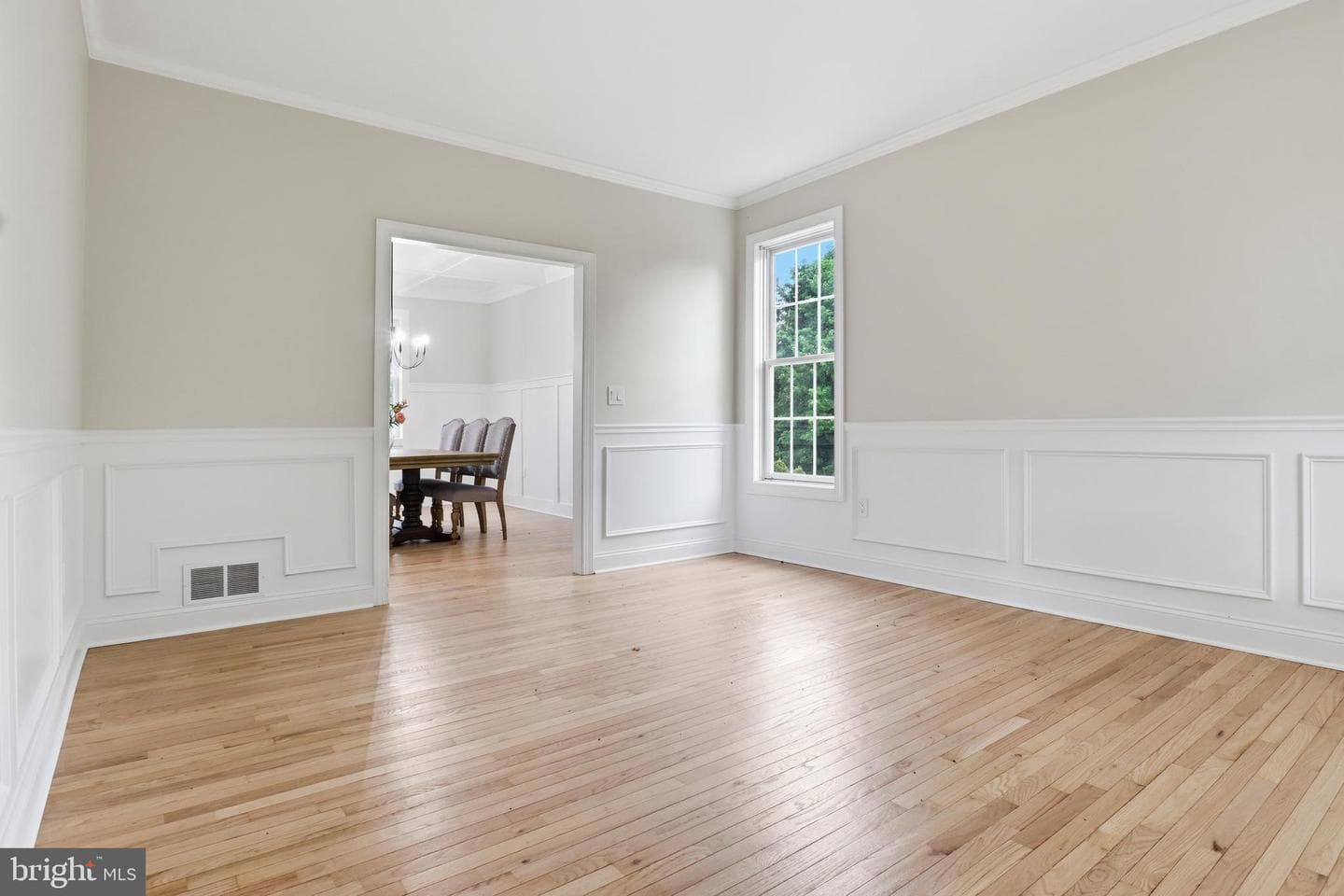 7 Beverly Court photo 15