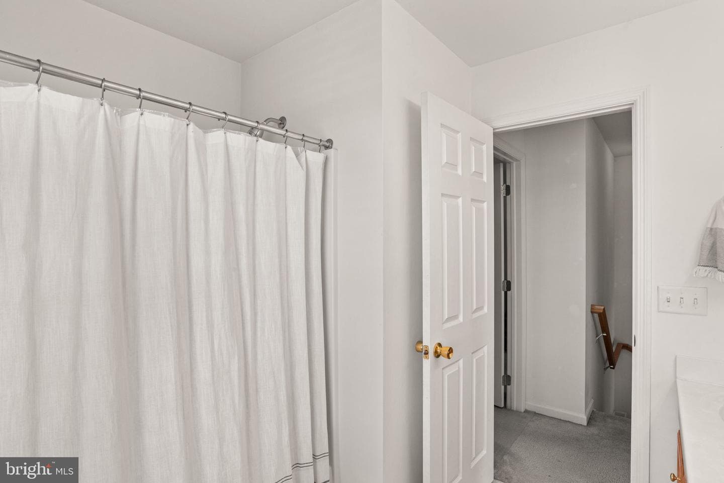 115 Westpoint Drive photo 30