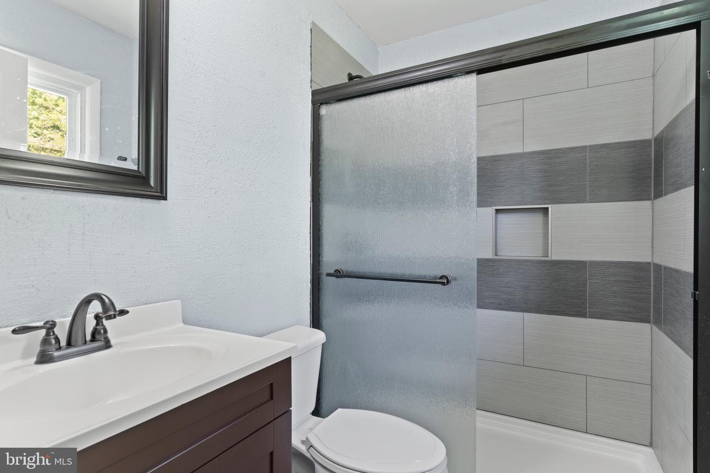 4831 Charles Road photo 11