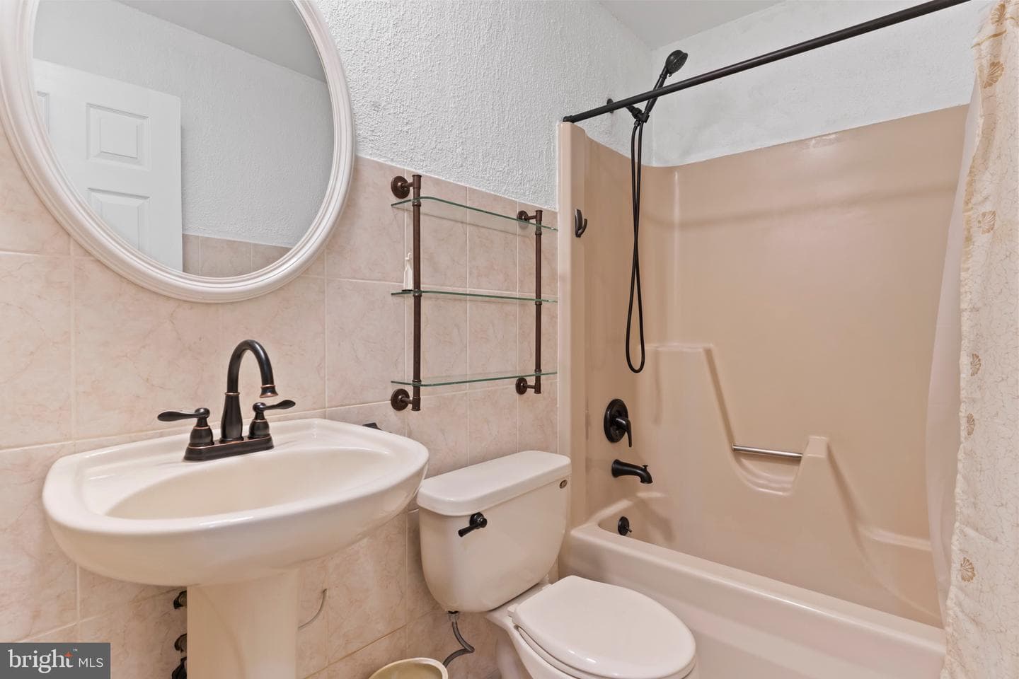 4831 Charles Road photo 12