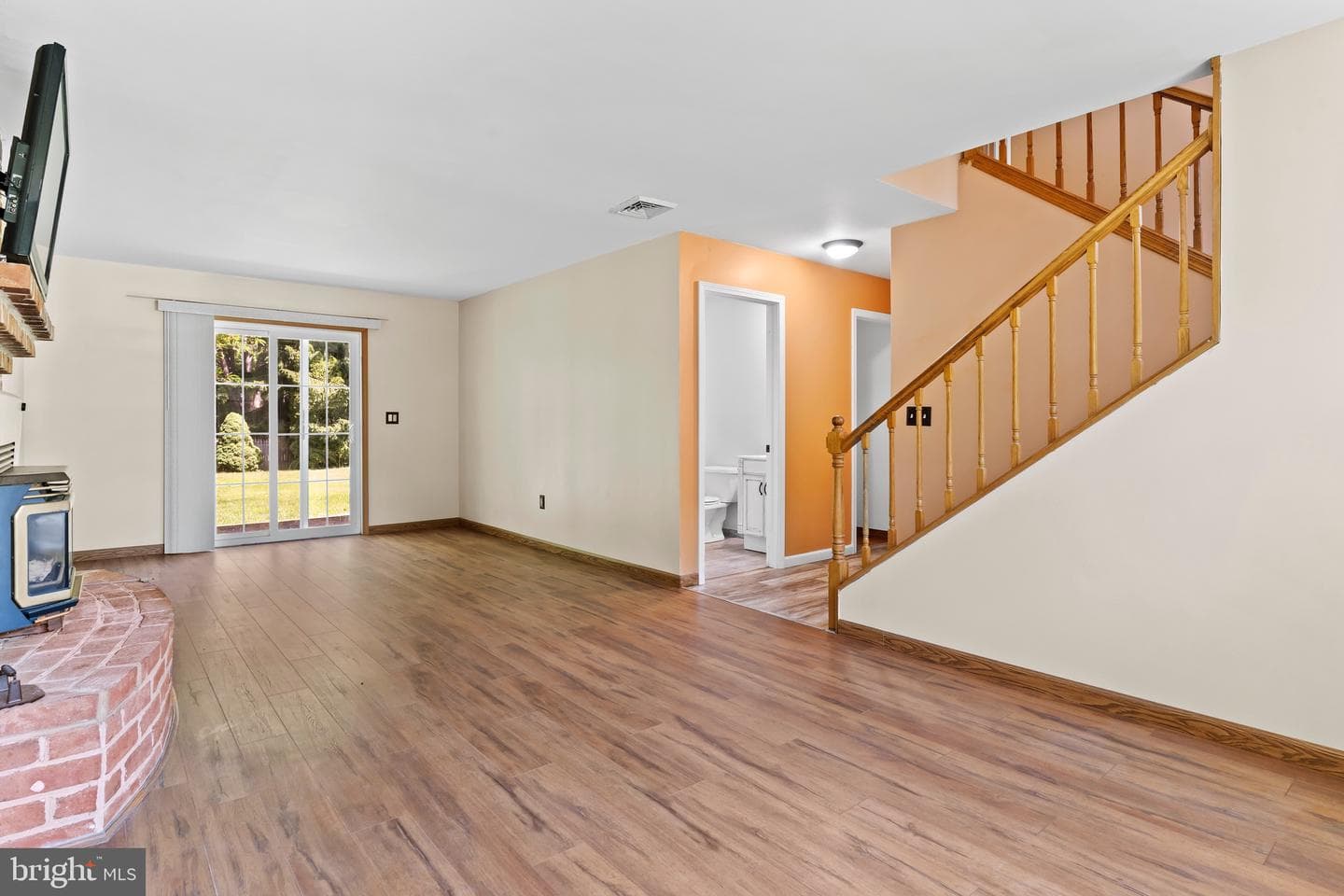 4831 Charles Road photo 16