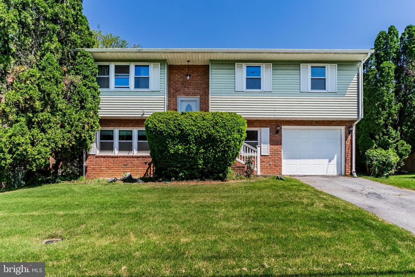 4831 Charles Road photo 2