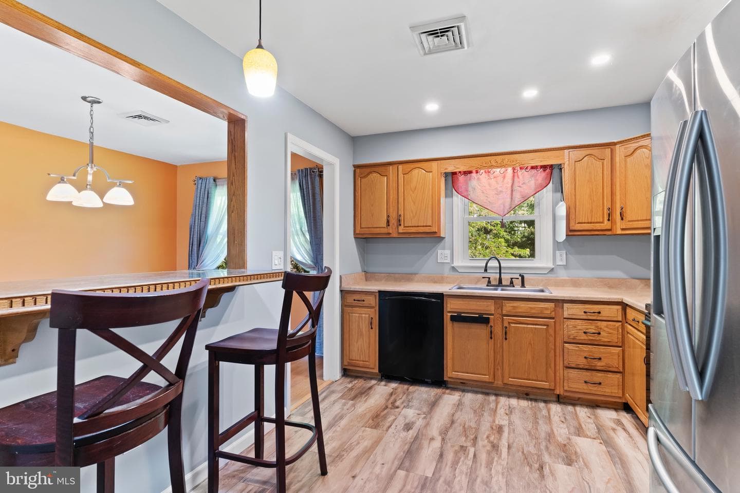 4831 Charles Road photo 6