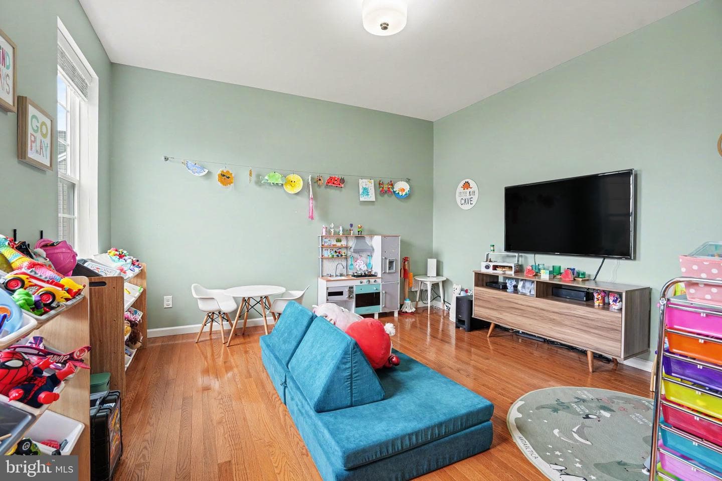 18 Oyster Bay Drive photo 13