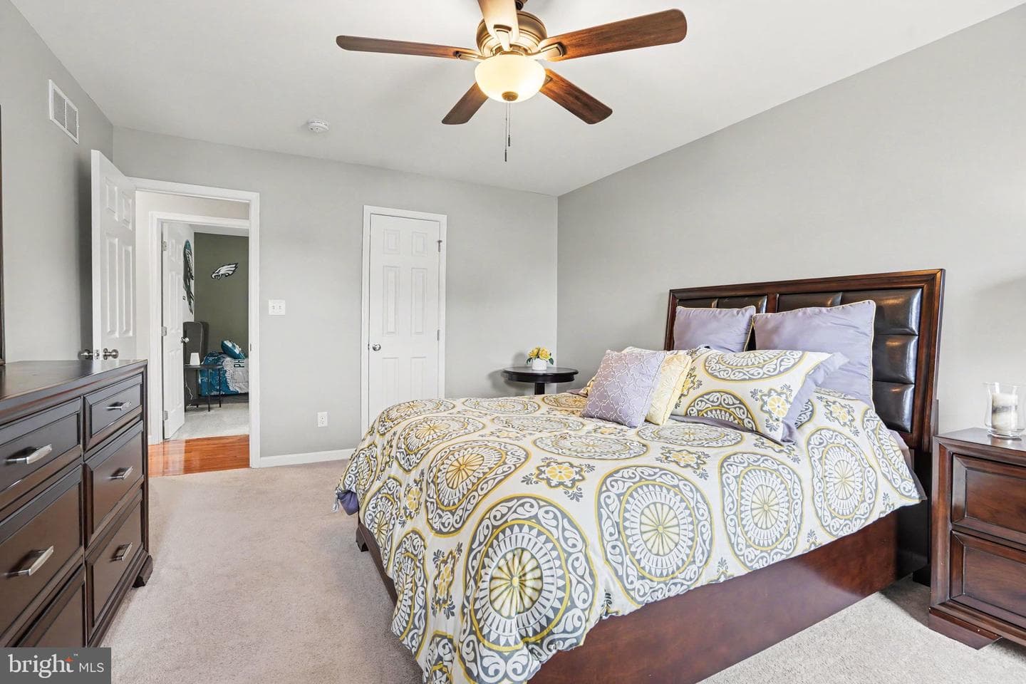 18 Oyster Bay Drive photo 17
