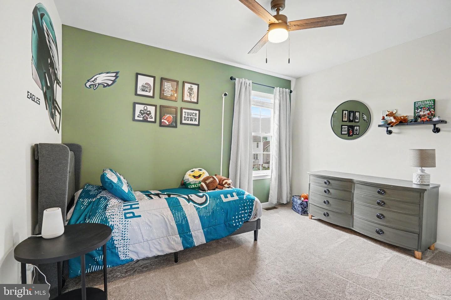 18 Oyster Bay Drive photo 19
