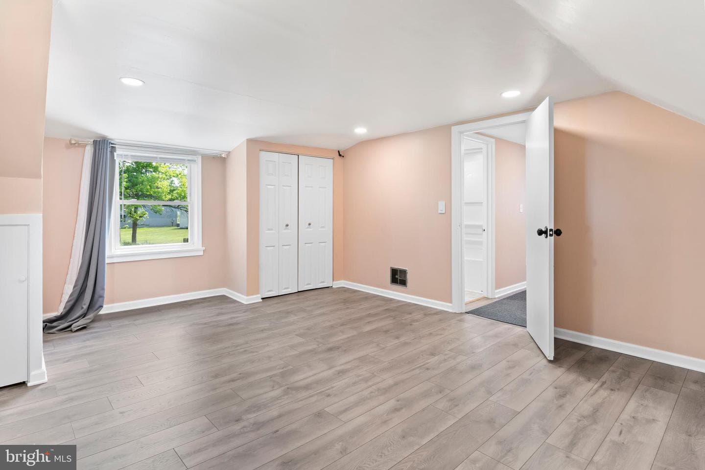 530 Hogestown Road photo 18