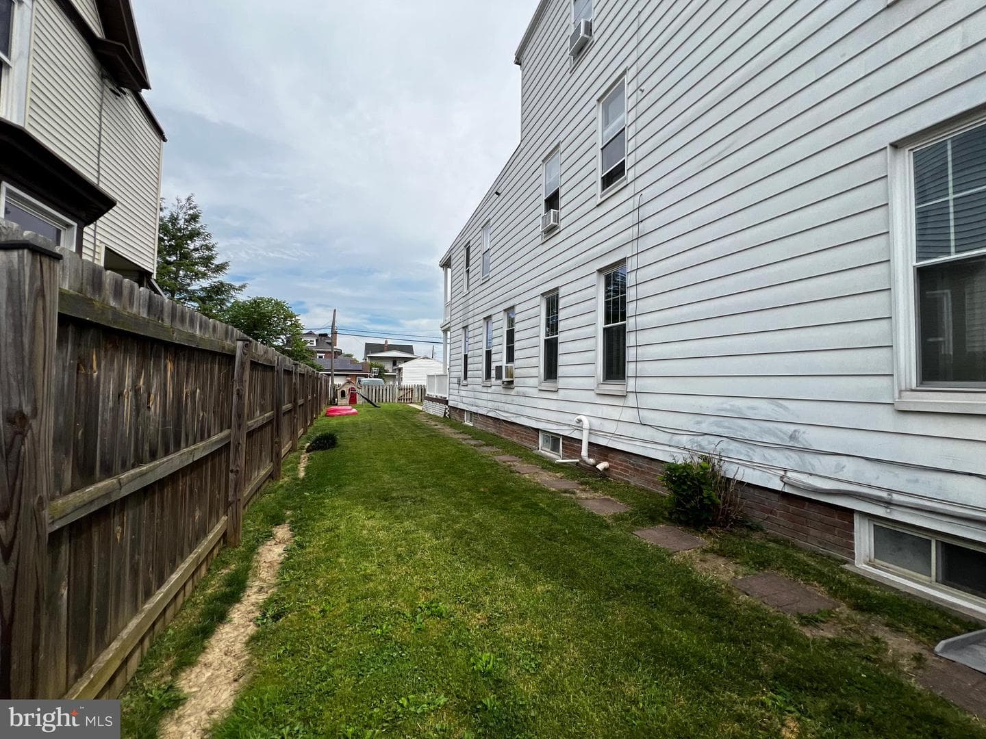 317 6th Street photo 34