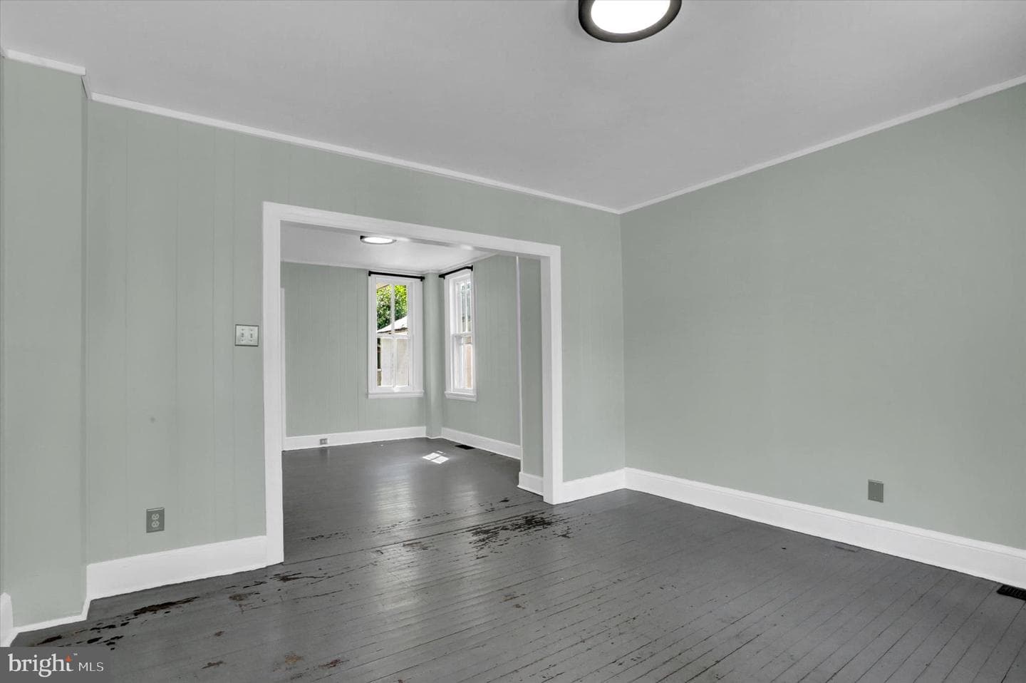 256 E Louther Street photo 5