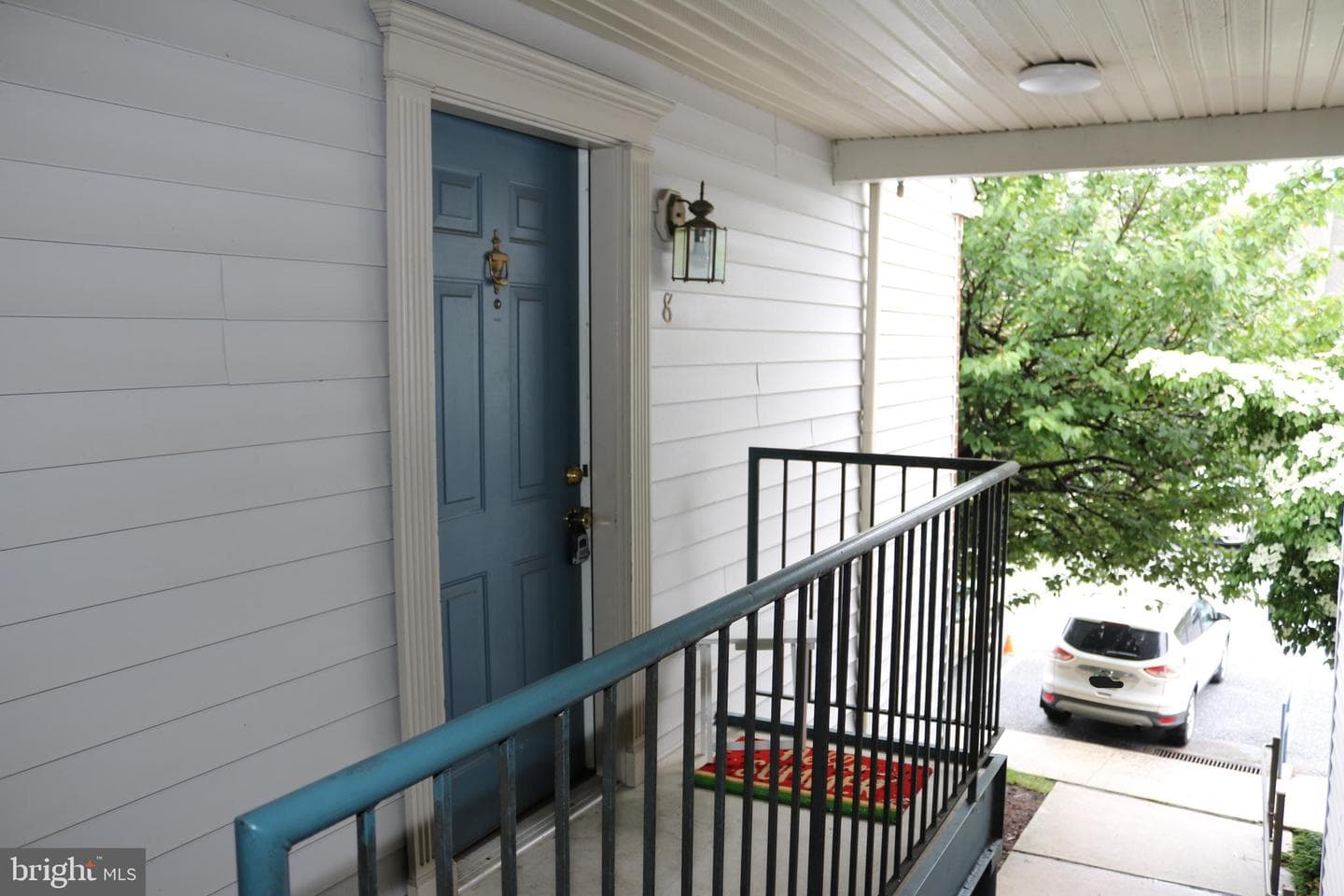 5401 Oxford Drive #08 photo 4