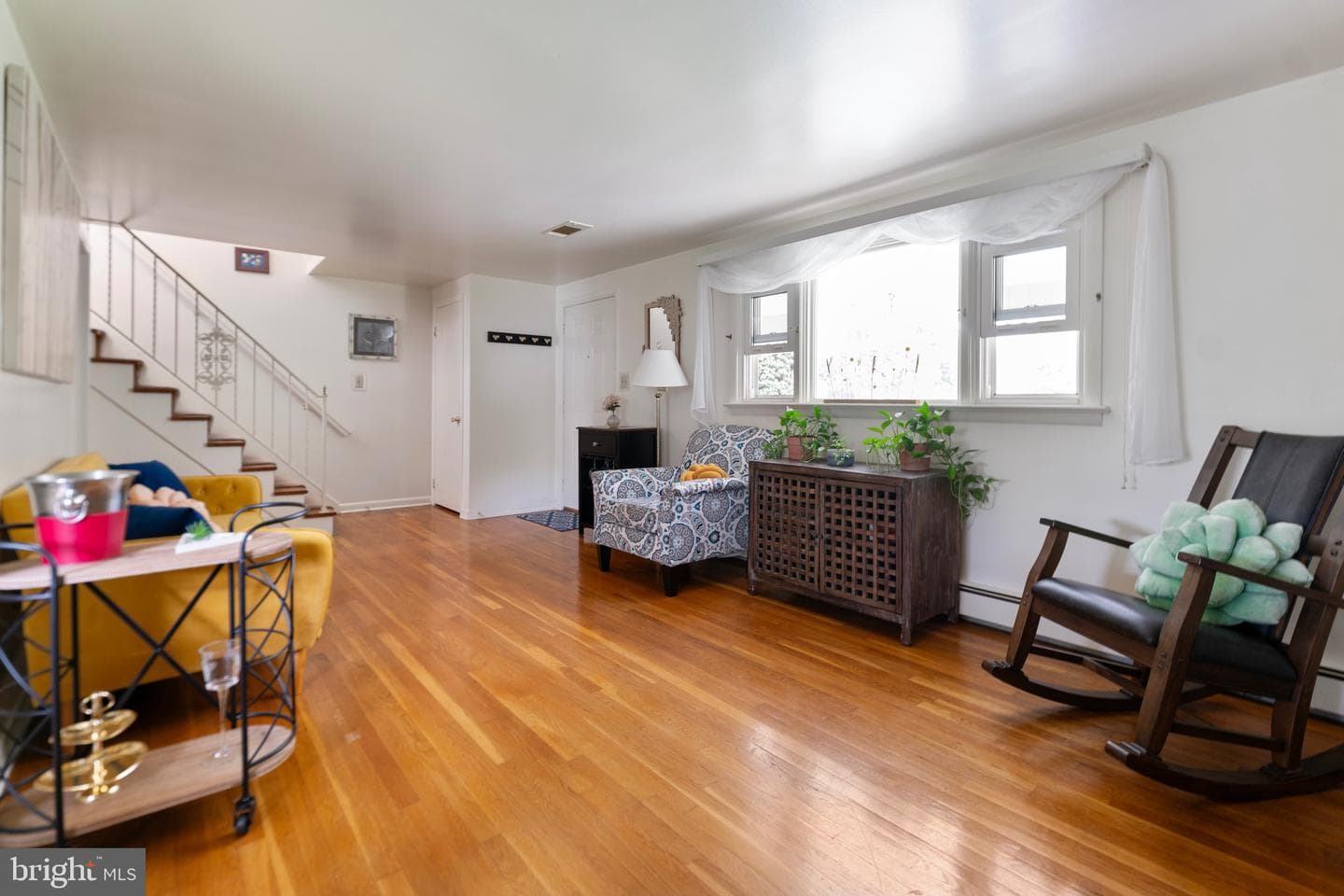 906 Herman Drive photo 6