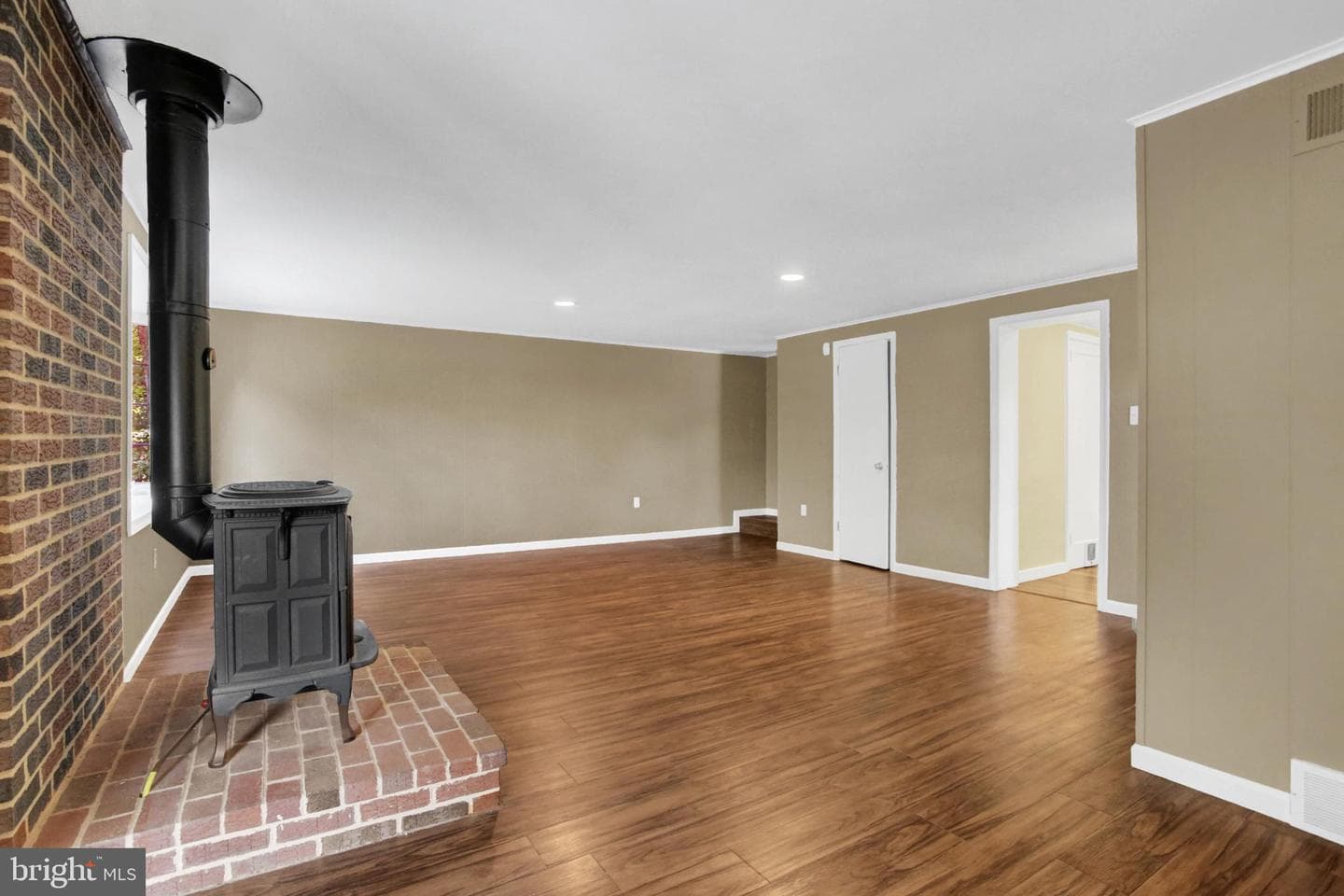 1302 Chatham Road photo 13