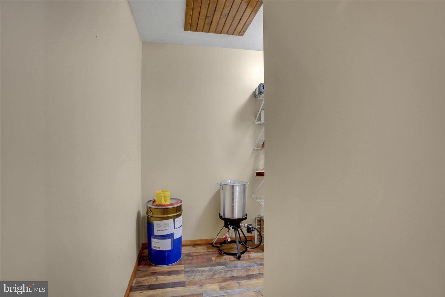 89 Stony Lane photo 24