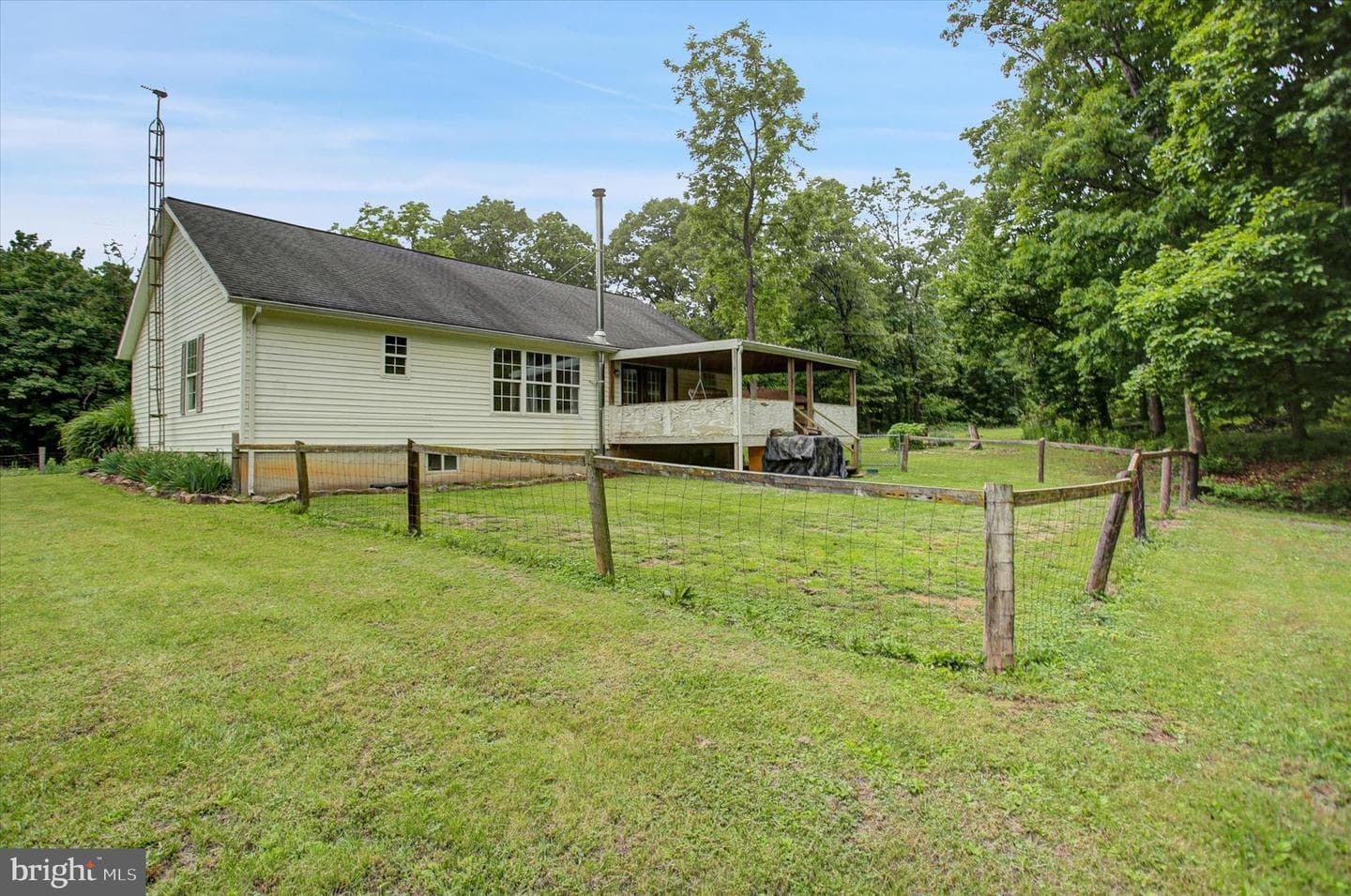 89 Stony Lane photo 41