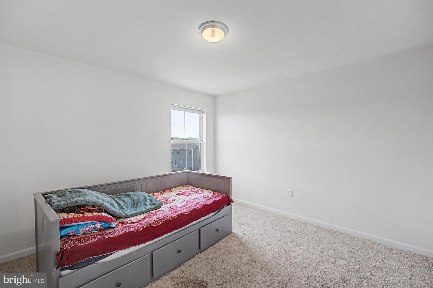 534 Emerald Way photo 17