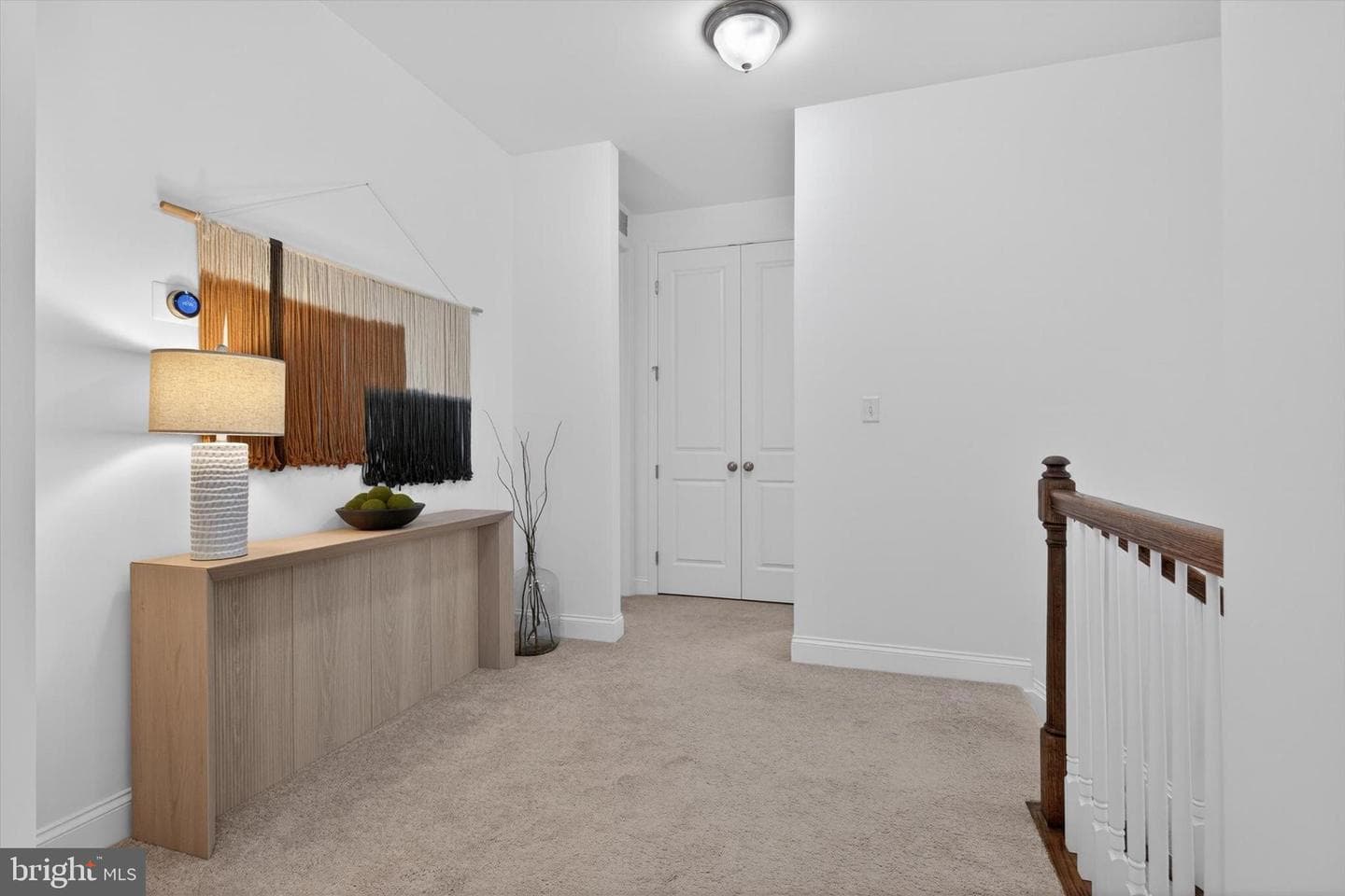87 Edris Lane photo 37