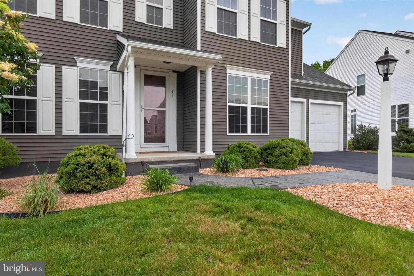 87 Edris Lane photo 66