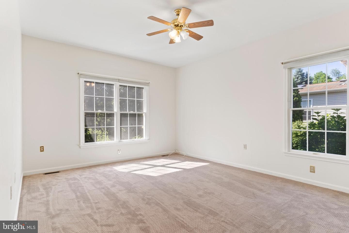2202 Brunswick Avenue photo 26
