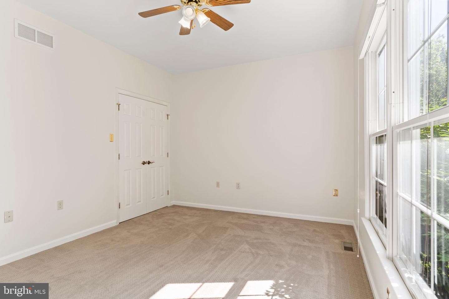 2202 Brunswick Avenue photo 33