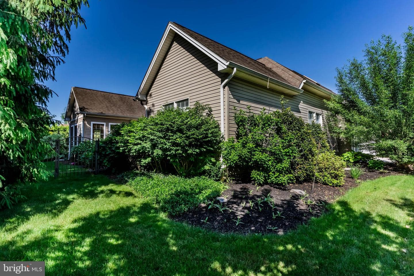 2202 Brunswick Avenue photo 6